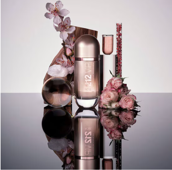 Perfume Carolina Herrera 212 Vip Rosé Feminino EDP 80ML
